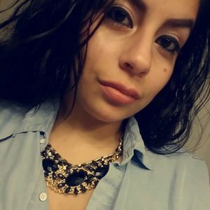 Meet your Posher, Tina